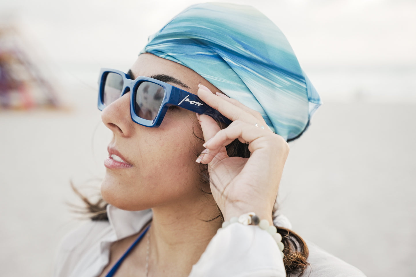 Royal Blue Sunglasses – Deep Blue Square Frame with Gradient Lens