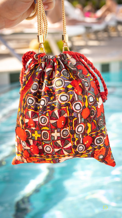 Red Beach Essential Bag